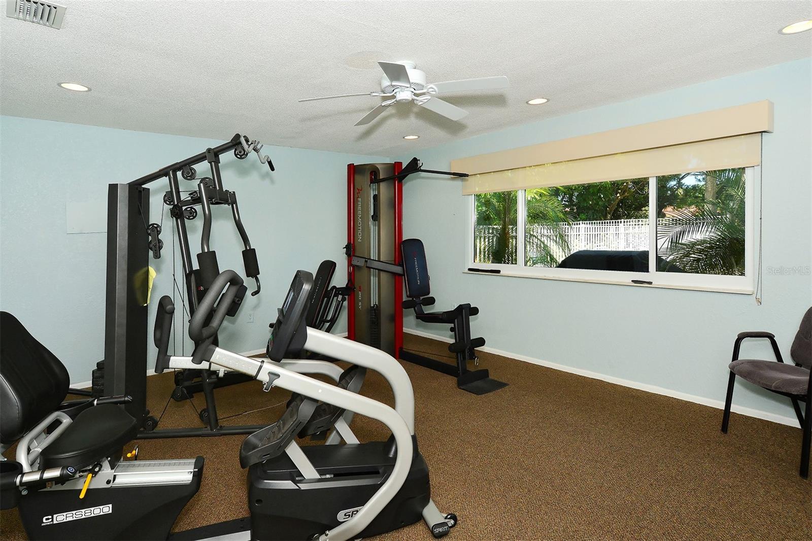 Image 45 of 46 For 1809 Vera Place 8