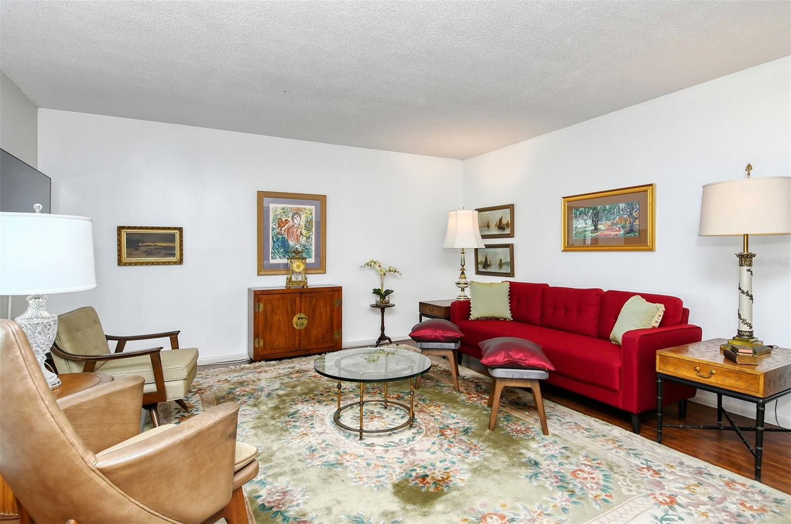 Image 7 of 46 For 1809 Vera Place 8