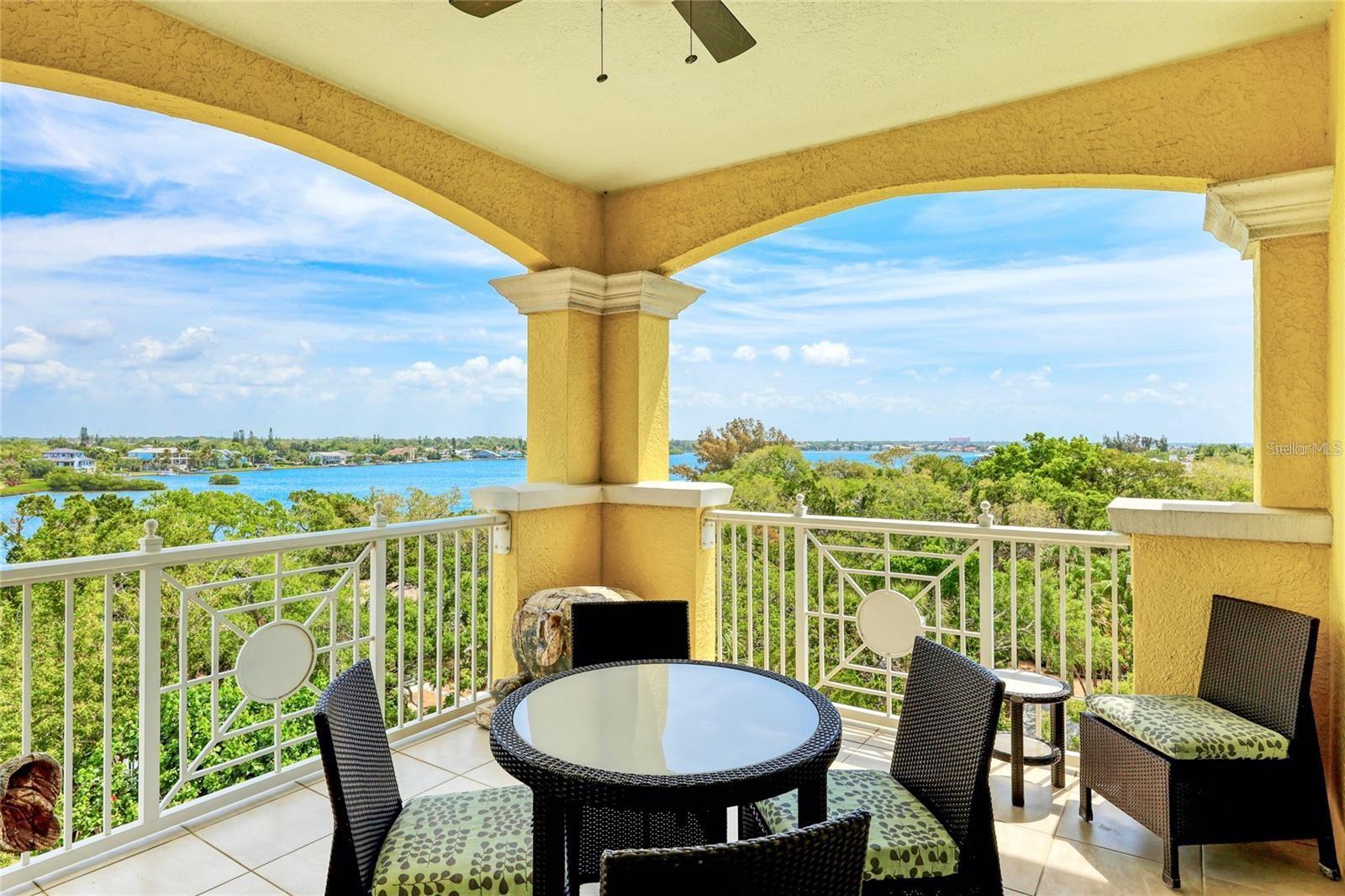 Image 10 of 63 For 1308 Old Stickney Point Road Wp3