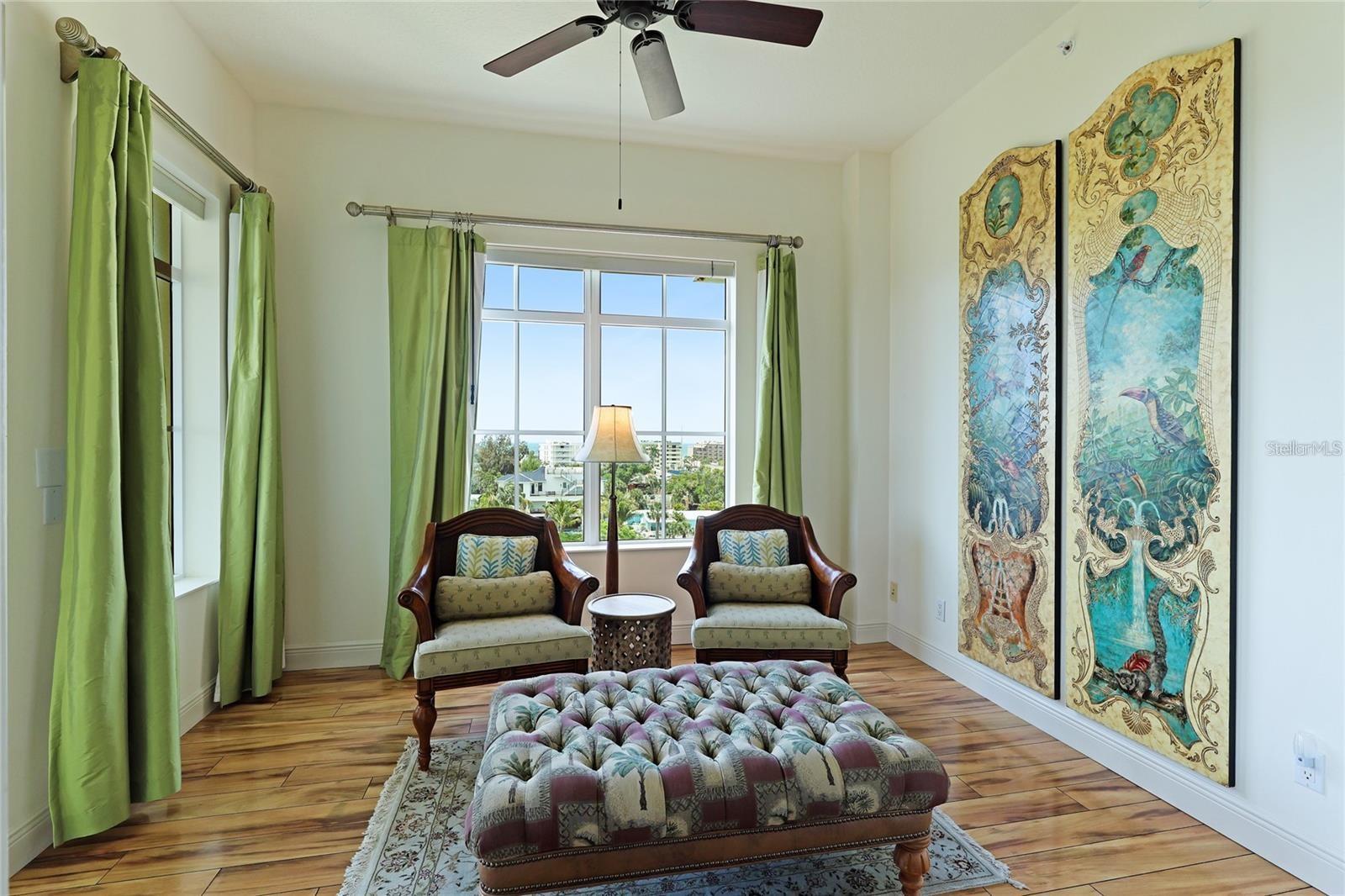 Image 18 of 63 For 1308 Old Stickney Point Road Wp3