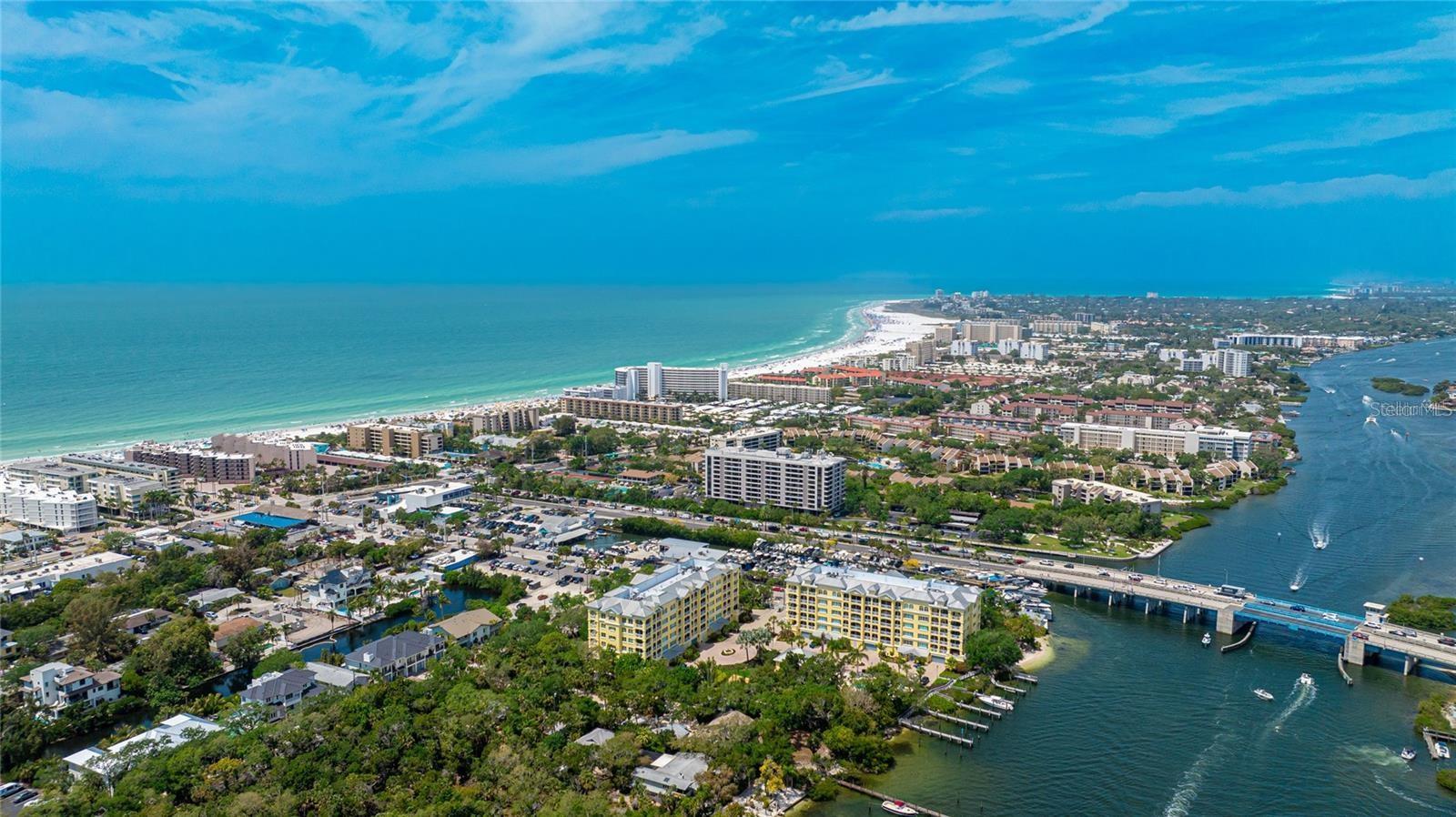 Image 19 of 63 For 1308 Old Stickney Point Road Wp3