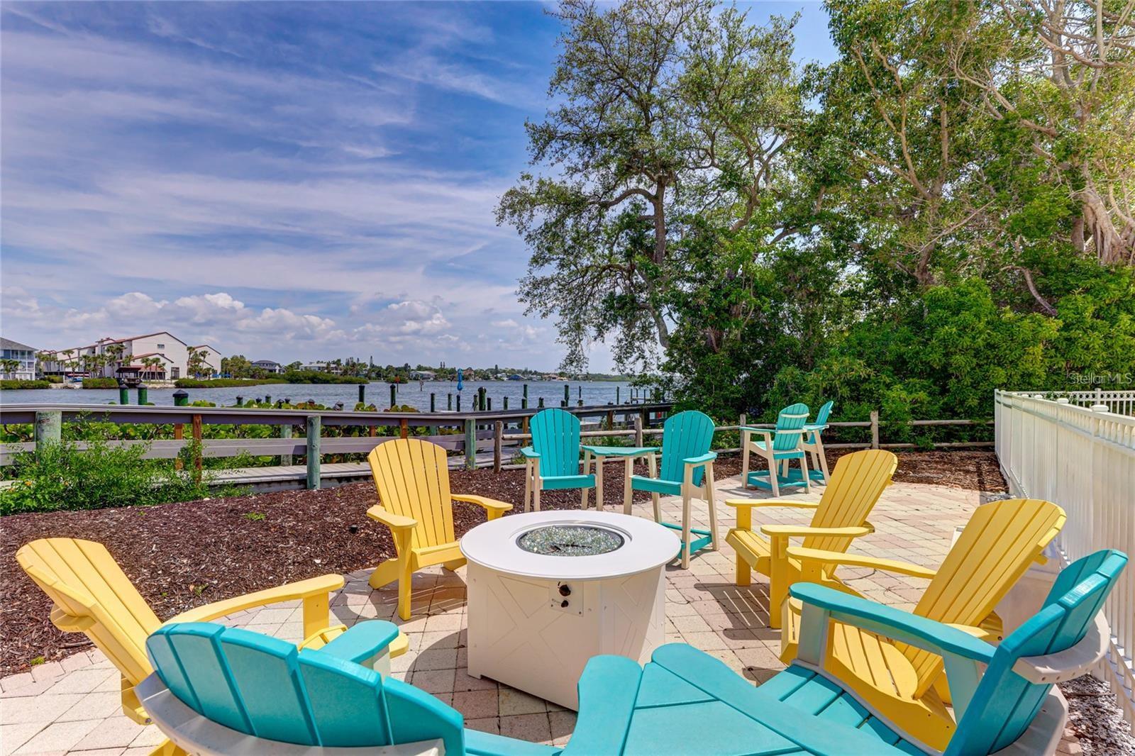 Image 27 of 63 For 1308 Old Stickney Point Road Wp3