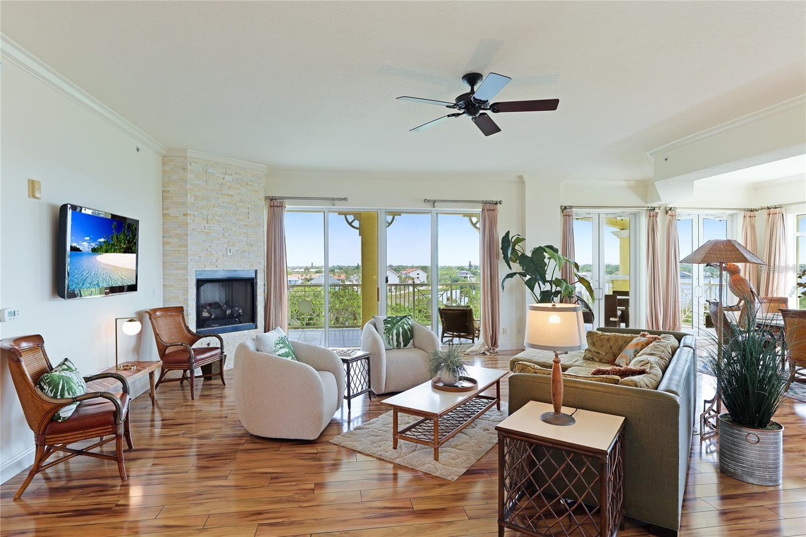 Image 3 of 63 For 1308 Old Stickney Point Road Wp3