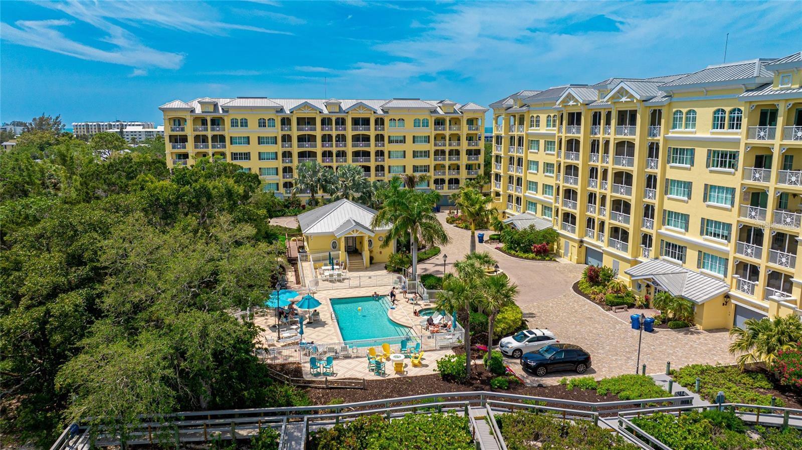 Image 36 of 63 For 1308 Old Stickney Point Road Wp3