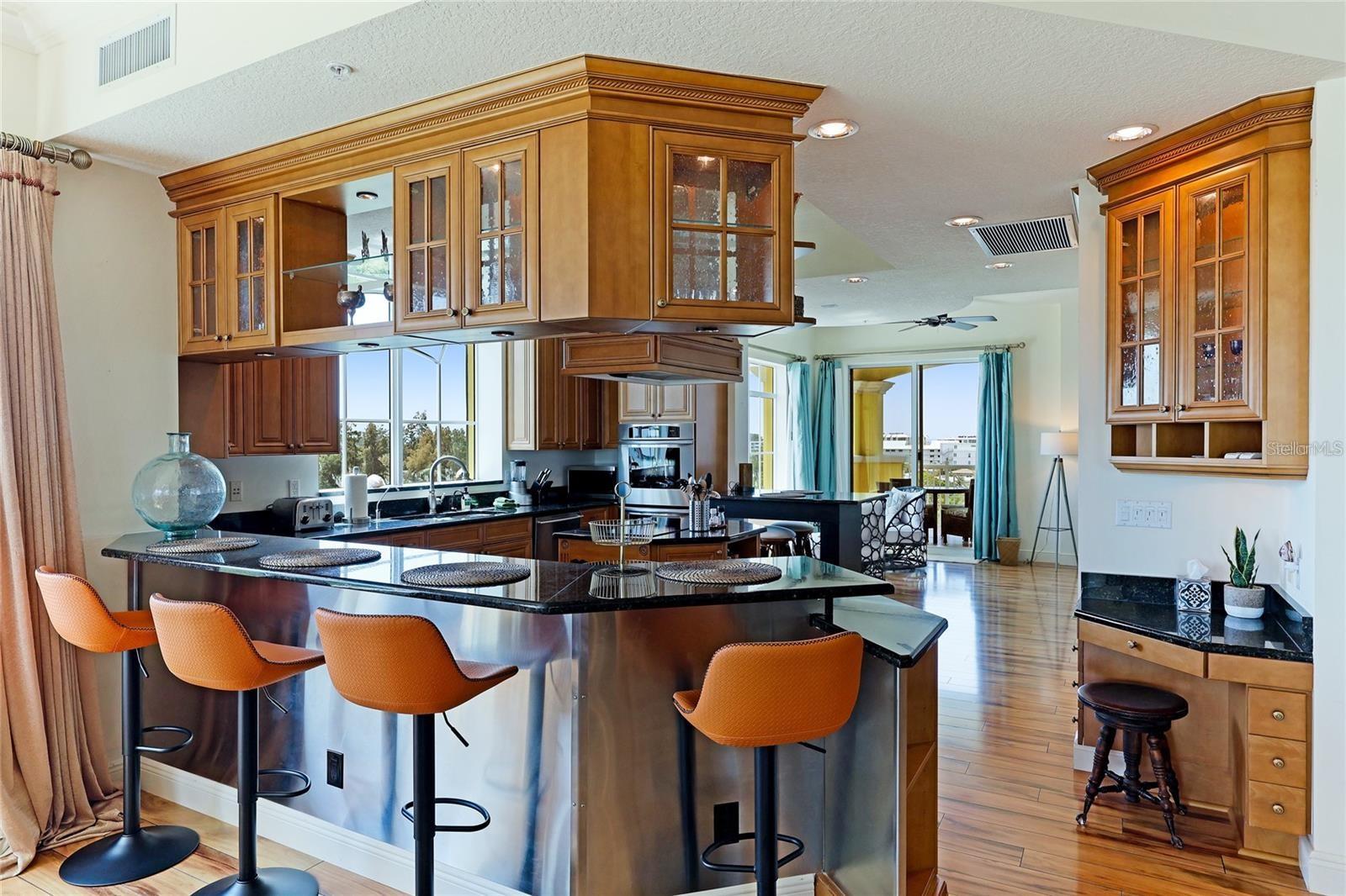 Image 6 of 63 For 1308 Old Stickney Point Road Wp3