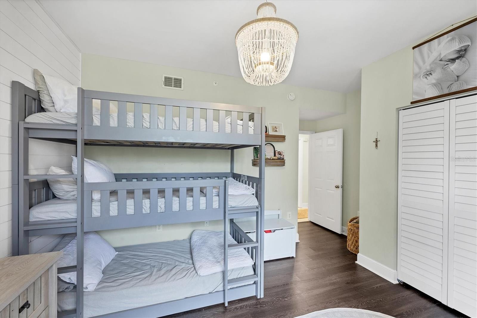 Image 23 of 51 For 5711 Bentgrass Drive 19-104