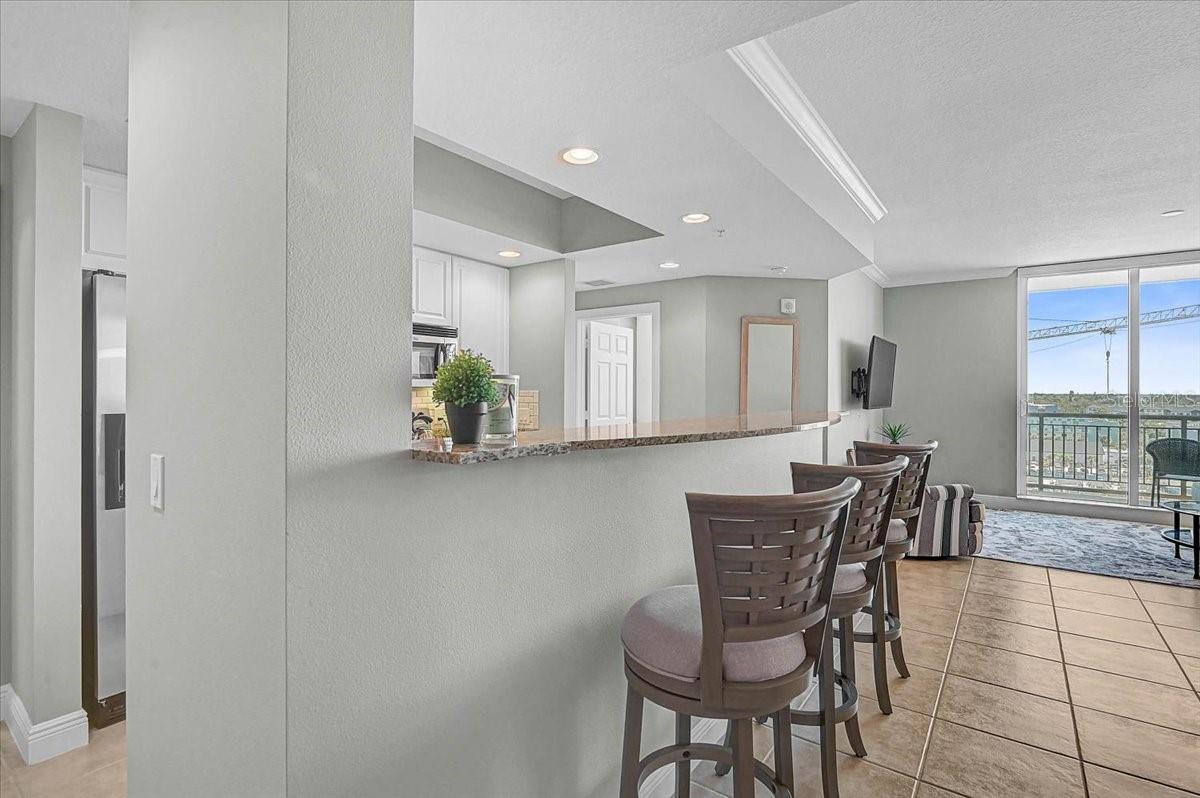 Image 13 of 53 For 800 Tamiami Trail 910