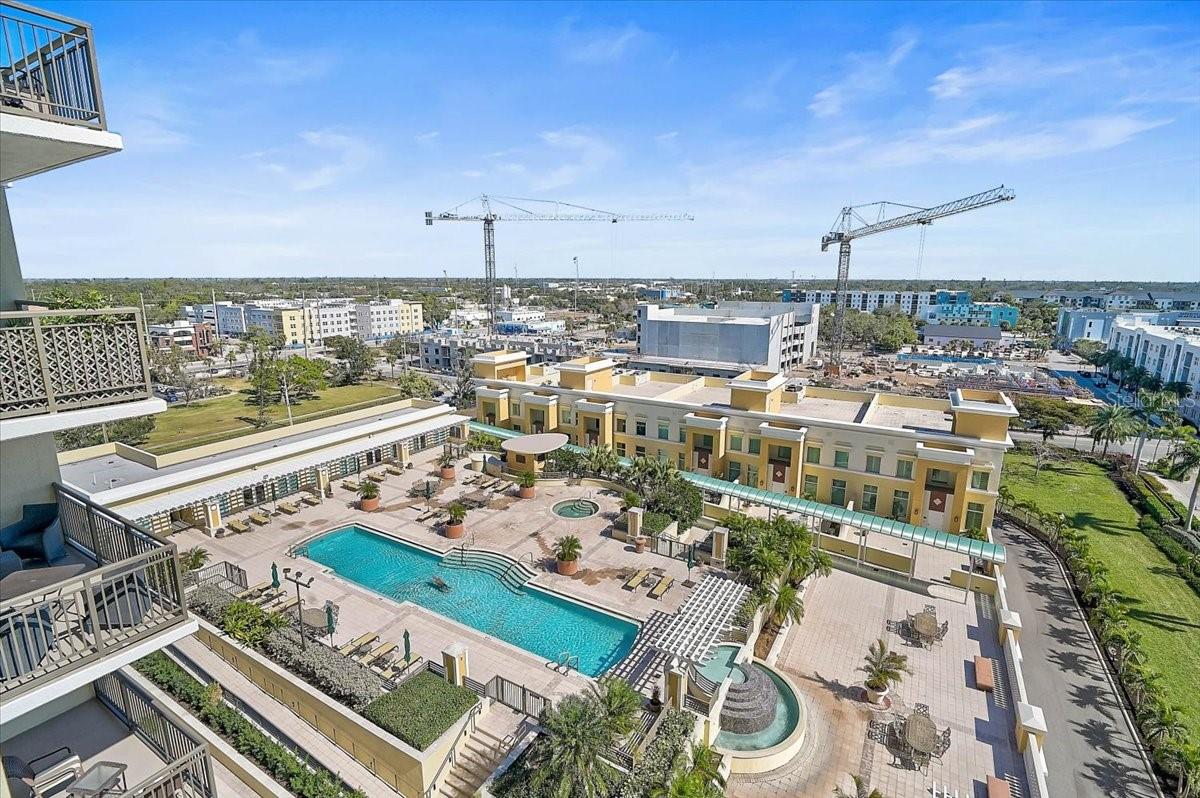 Image 26 of 53 For 800 Tamiami Trail 910