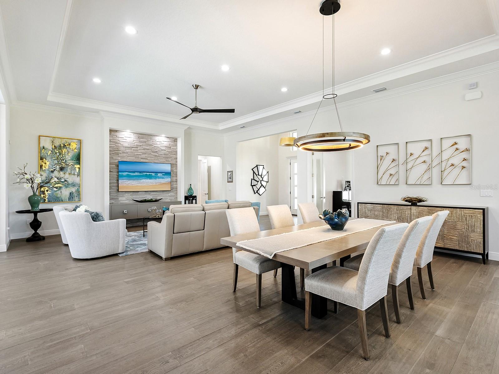 Image 16 of 61 For 9220 Starry Night Avenue