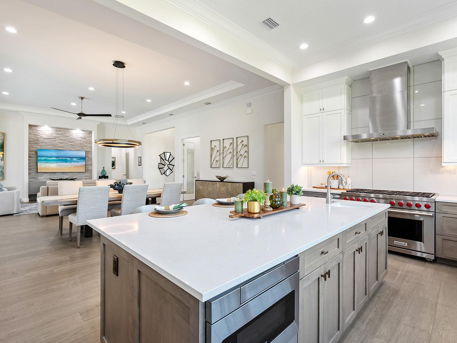 Image 19 of 61 For 9220 Starry Night Avenue