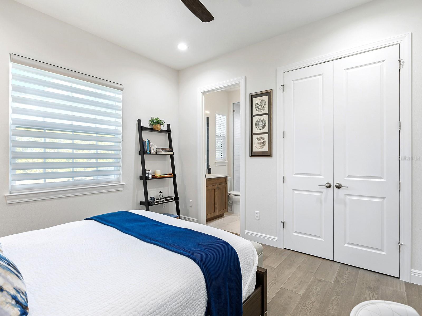 Image 33 of 61 For 9220 Starry Night Avenue