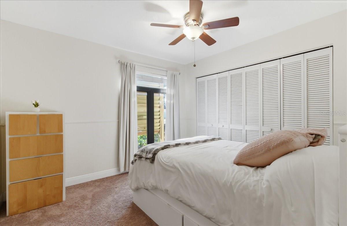 Image 27 of 54 For 8215 Country Oaks Court