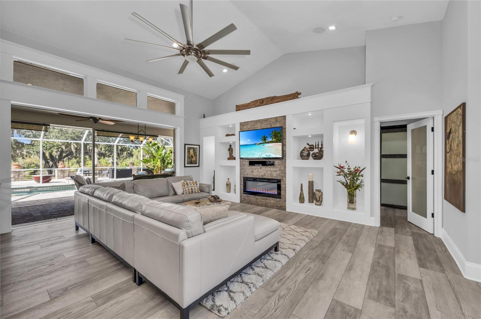 Image 11 of 86 For 12809 Sheringham Way