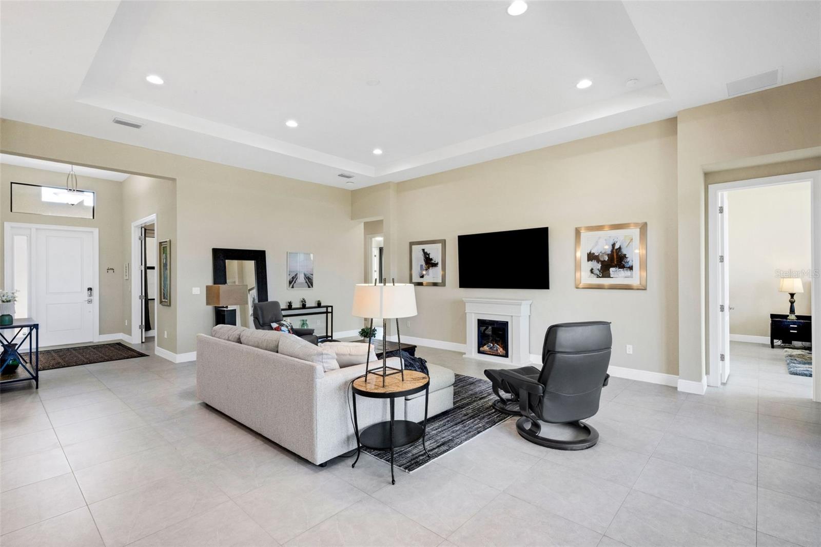 Image 10 of 88 For 4621 Mondrian Court