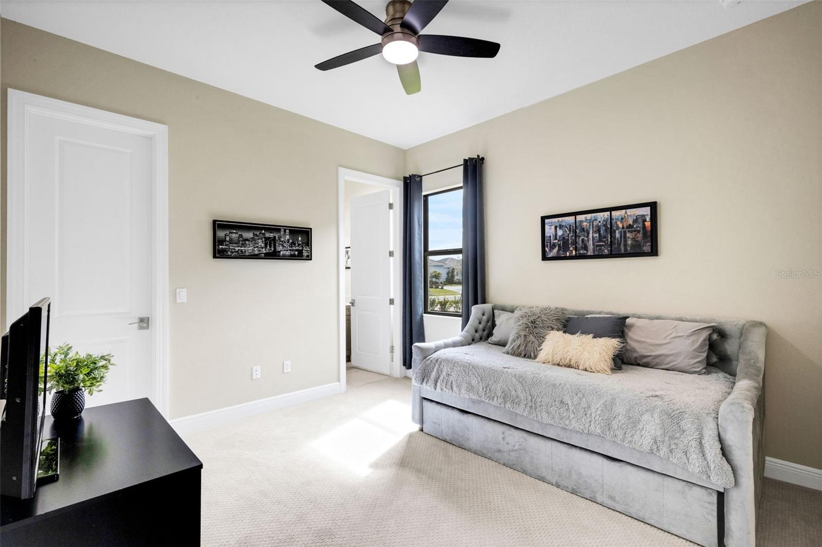 Image 37 of 88 For 4621 Mondrian Court