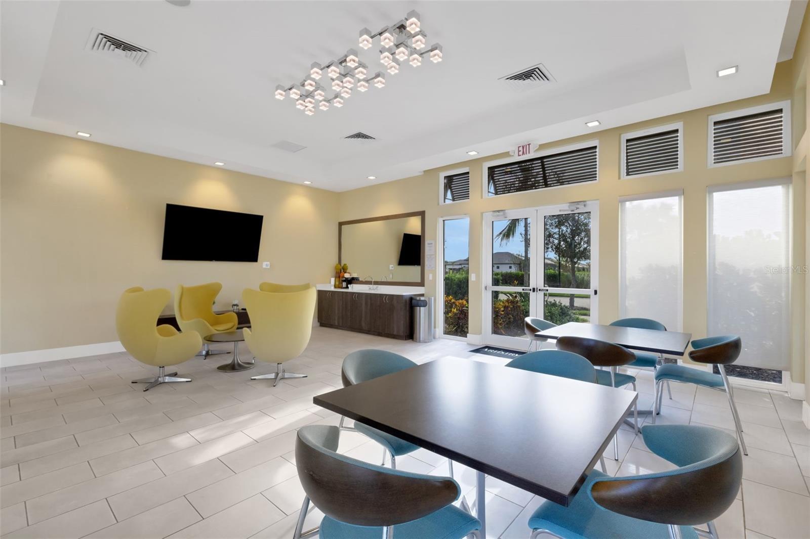 Image 85 of 88 For 4621 Mondrian Court