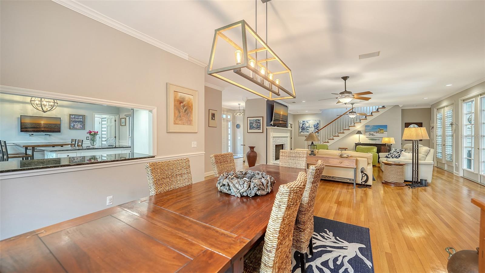 Image 20 of 83 For 156 Bishopscourt Road