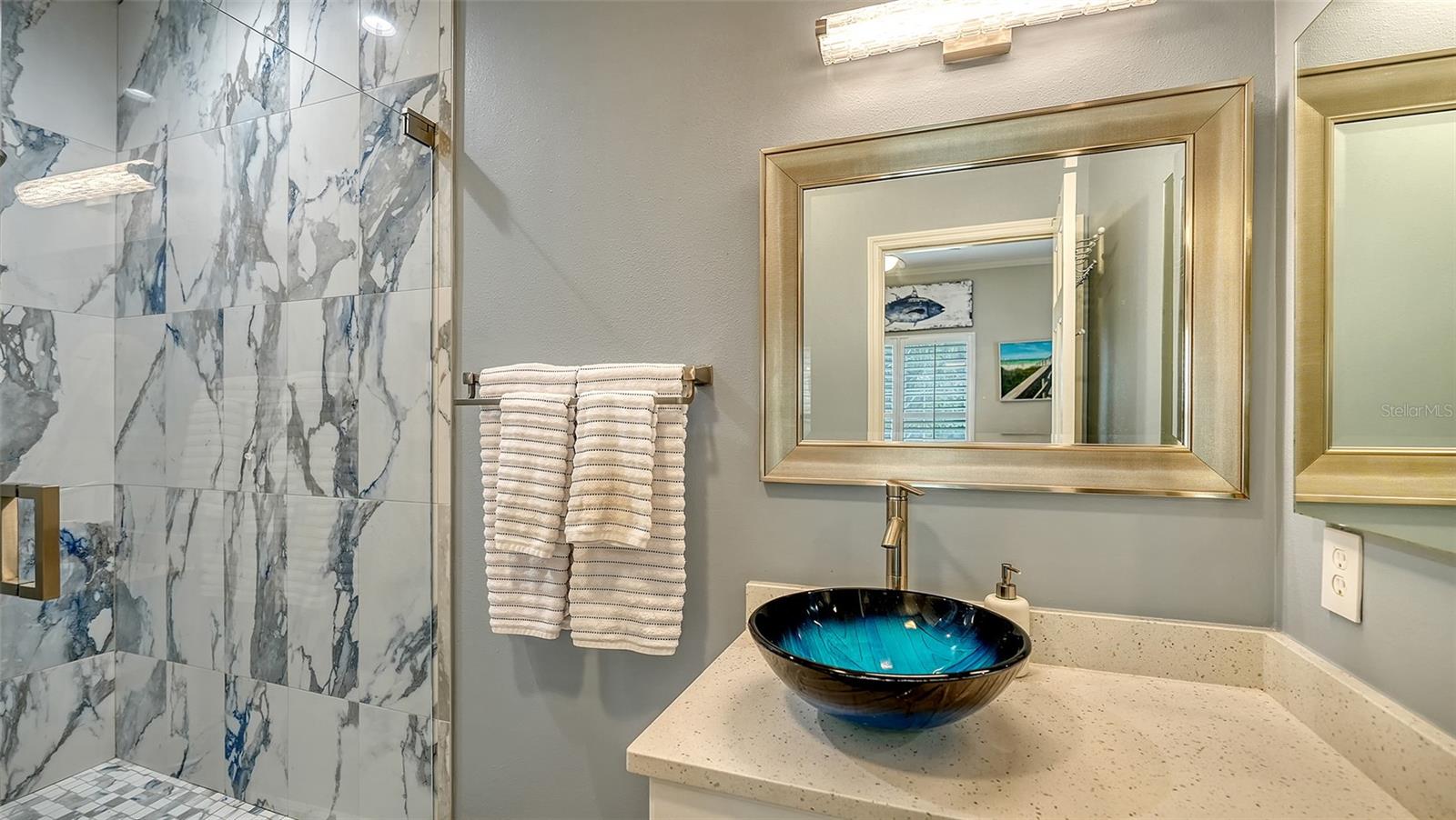 Image 48 of 83 For 156 Bishopscourt Road