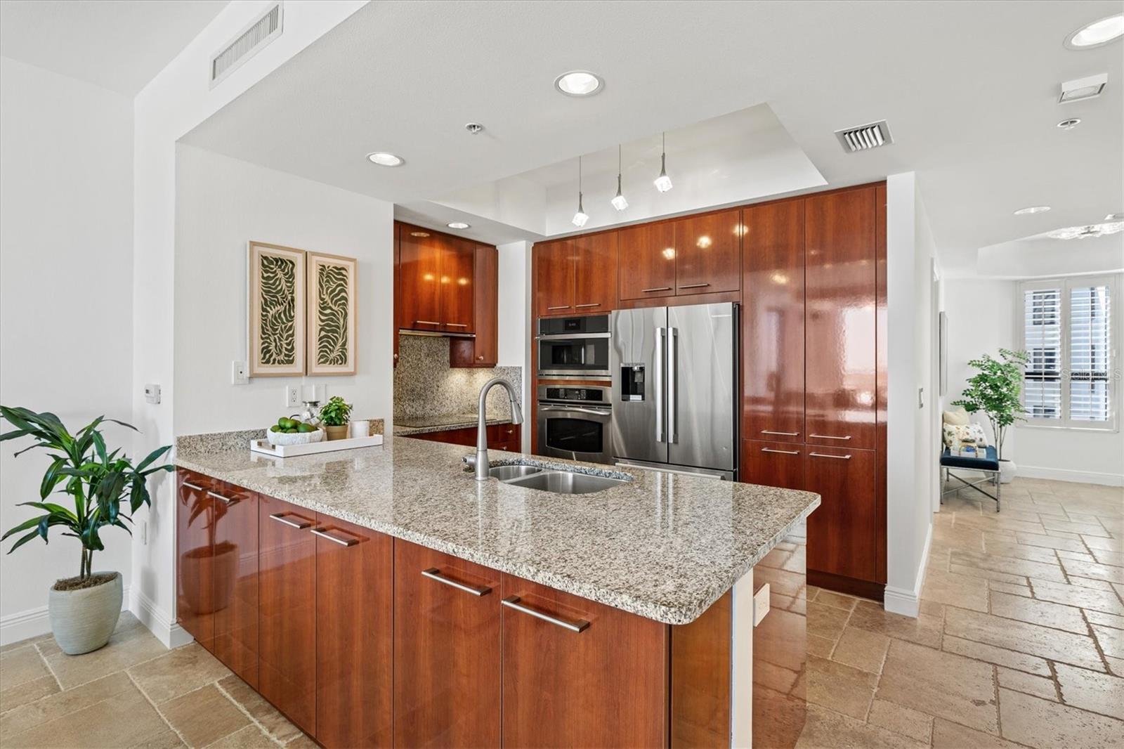 Image 10 of 73 For 50 Central Avenue 15a