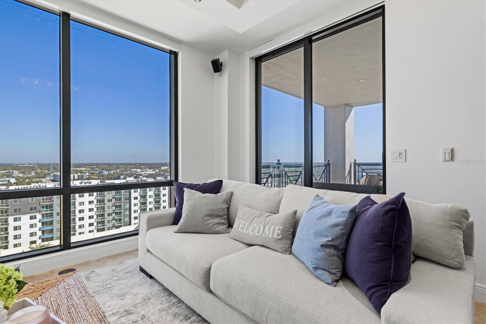 Image 17 of 73 For 50 Central Avenue 15a