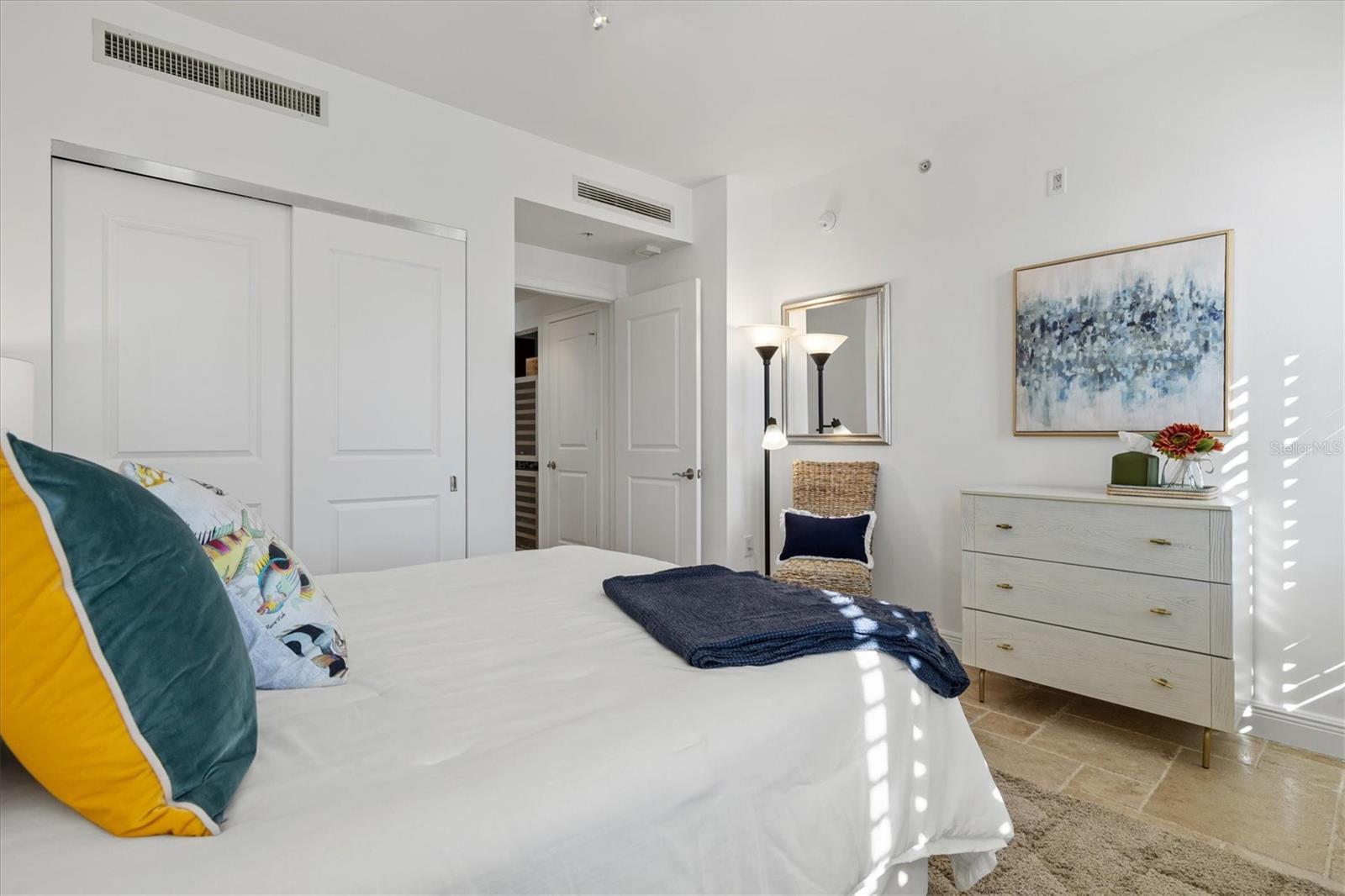 Image 27 of 73 For 50 Central Avenue 15a