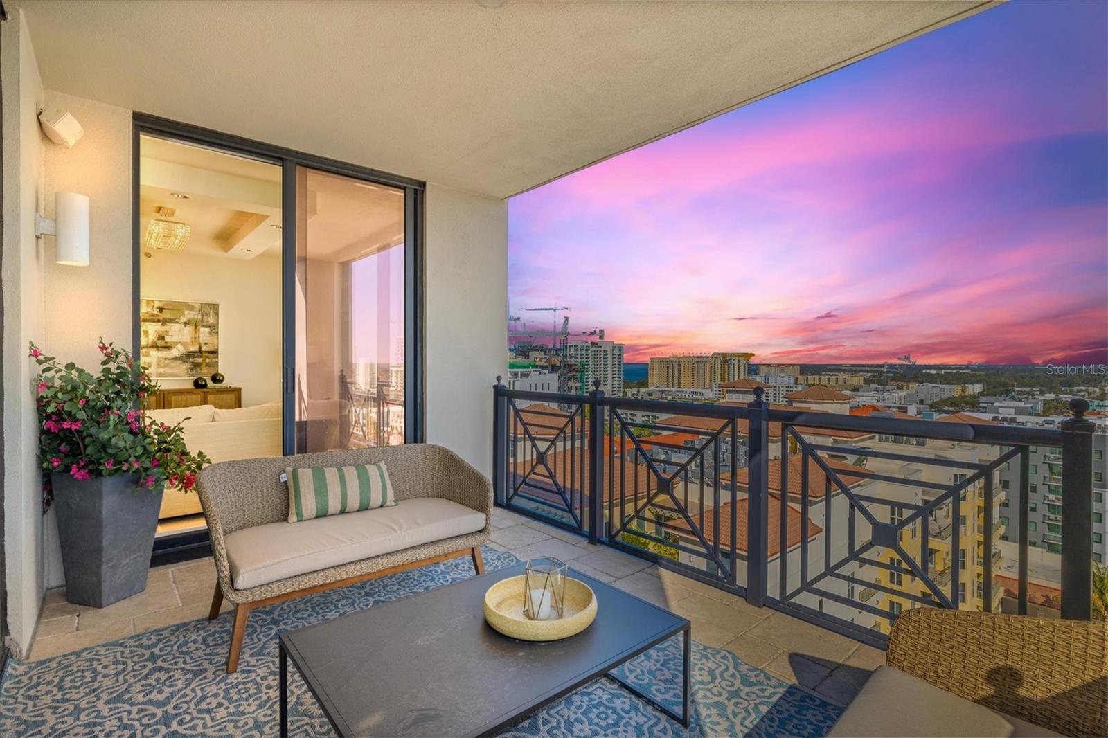 Image 34 of 73 For 50 Central Avenue 15a