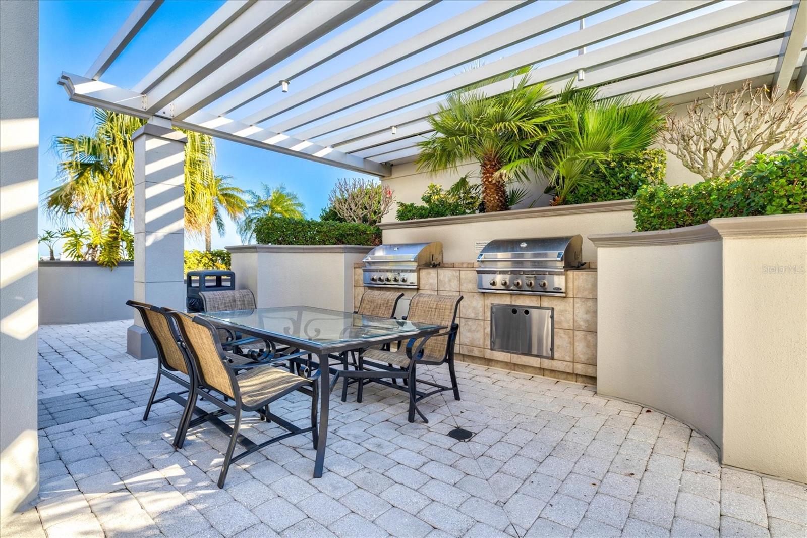 Image 53 of 73 For 50 Central Avenue 15a