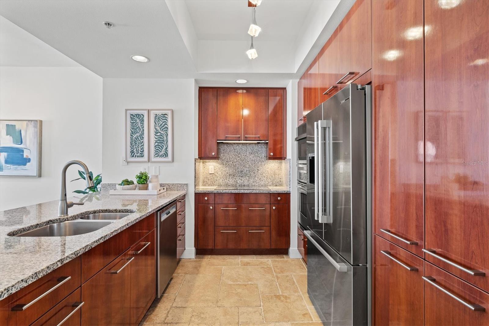 Image 9 of 73 For 50 Central Avenue 15a