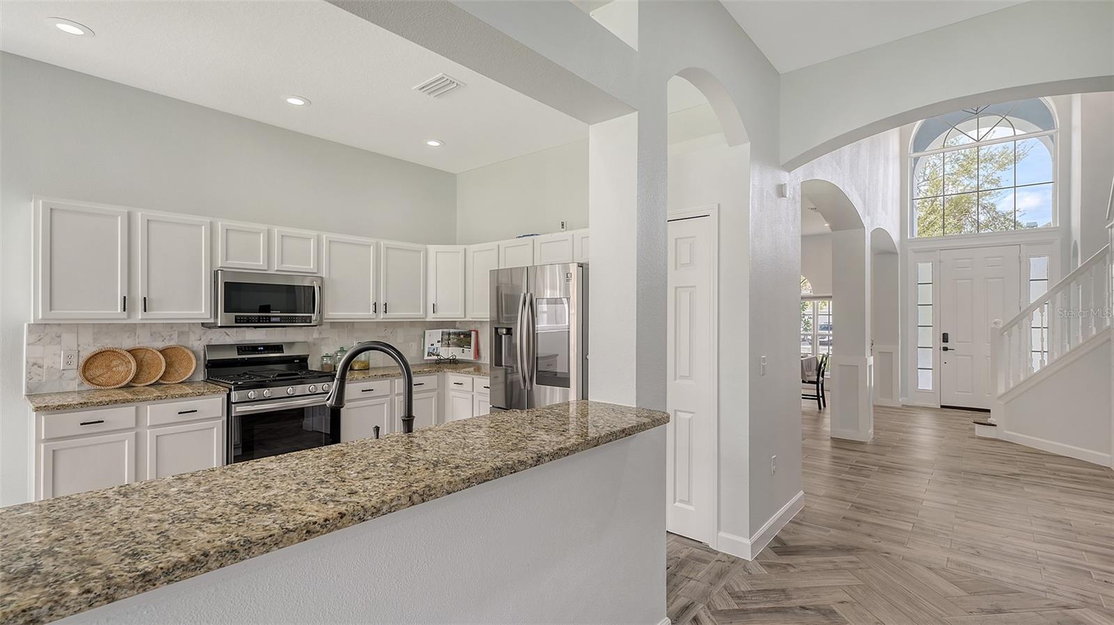 Image 16 of 66 For 6433 Blue Grosbeak Circle