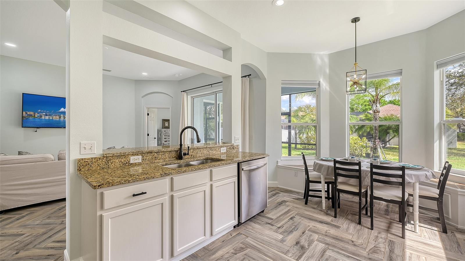 Image 18 of 66 For 6433 Blue Grosbeak Circle