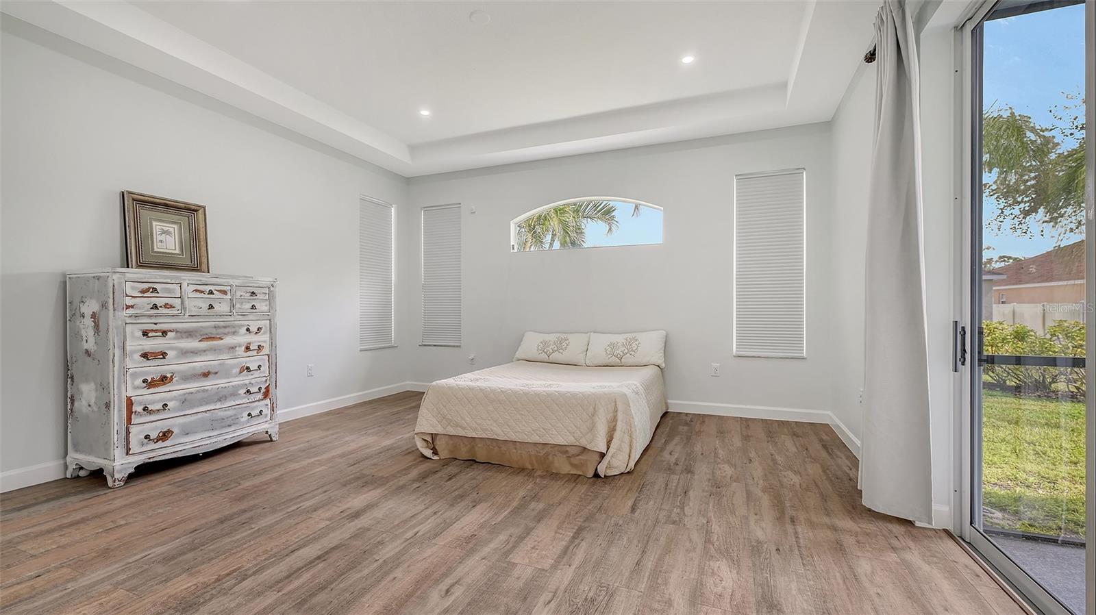 Image 22 of 66 For 6433 Blue Grosbeak Circle