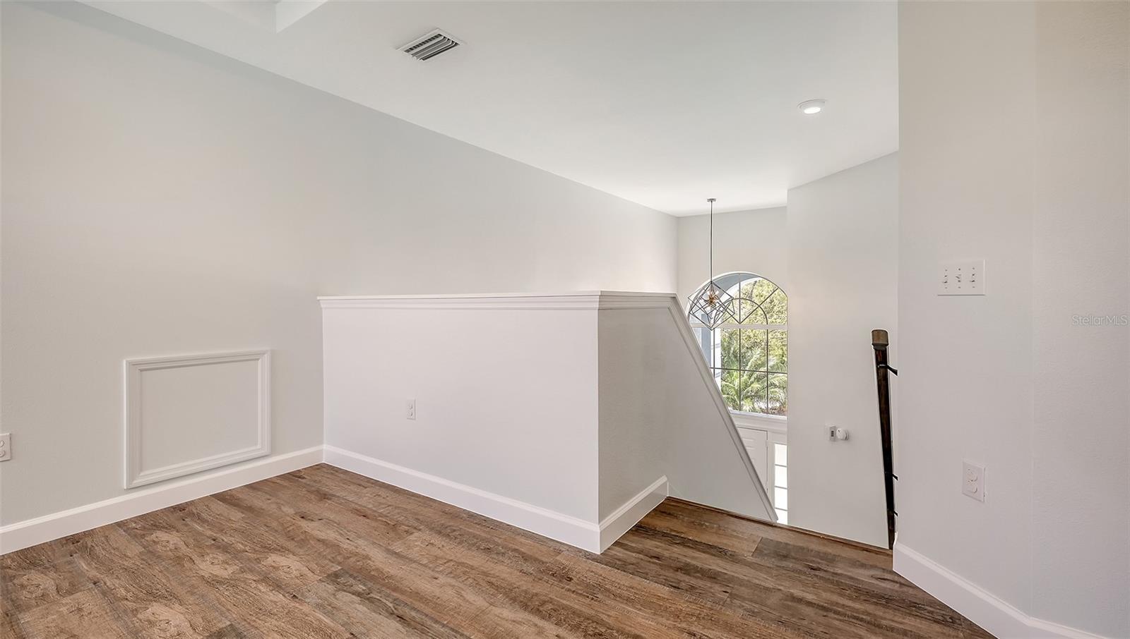 Image 31 of 66 For 6433 Blue Grosbeak Circle