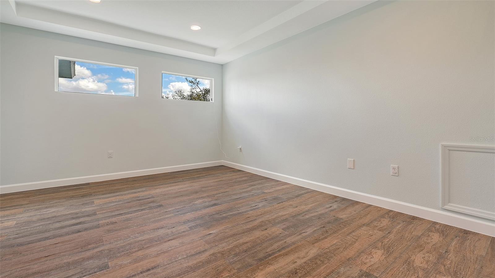 Image 32 of 66 For 6433 Blue Grosbeak Circle