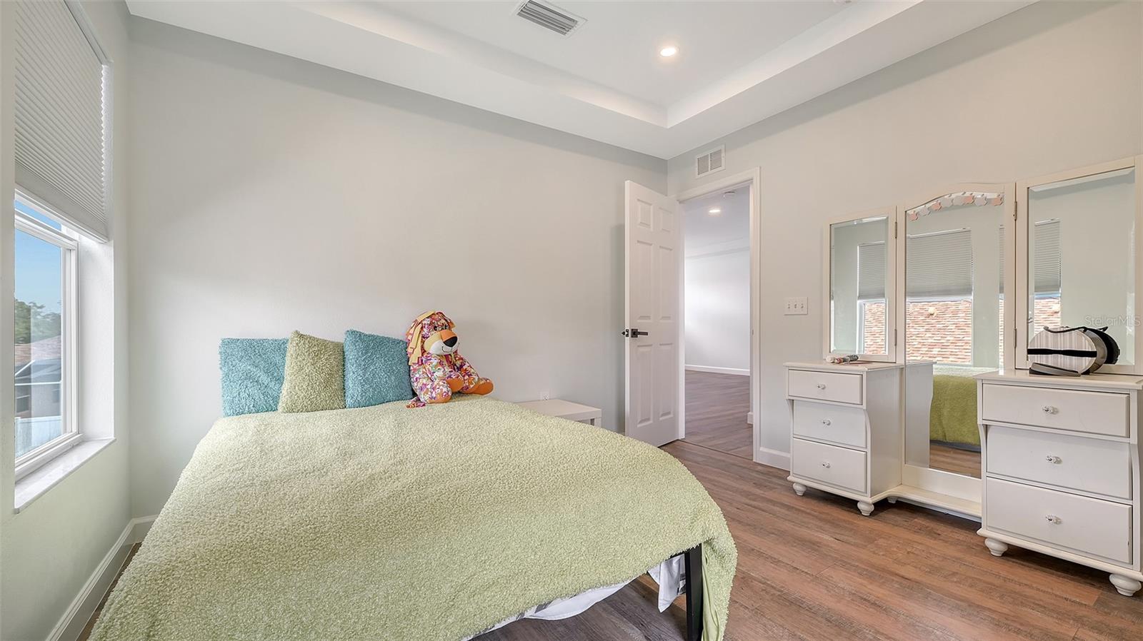 Image 35 of 66 For 6433 Blue Grosbeak Circle