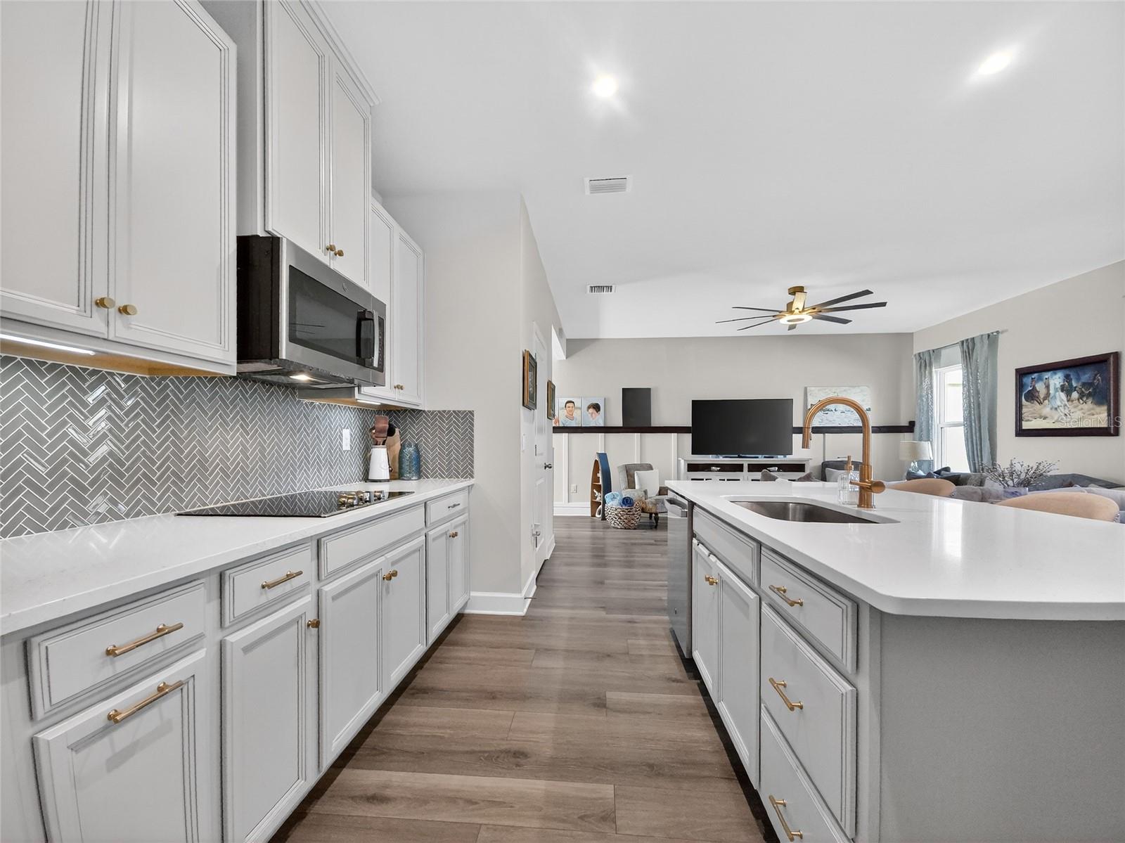 Image 11 of 46 For 11026 High Noon Trail