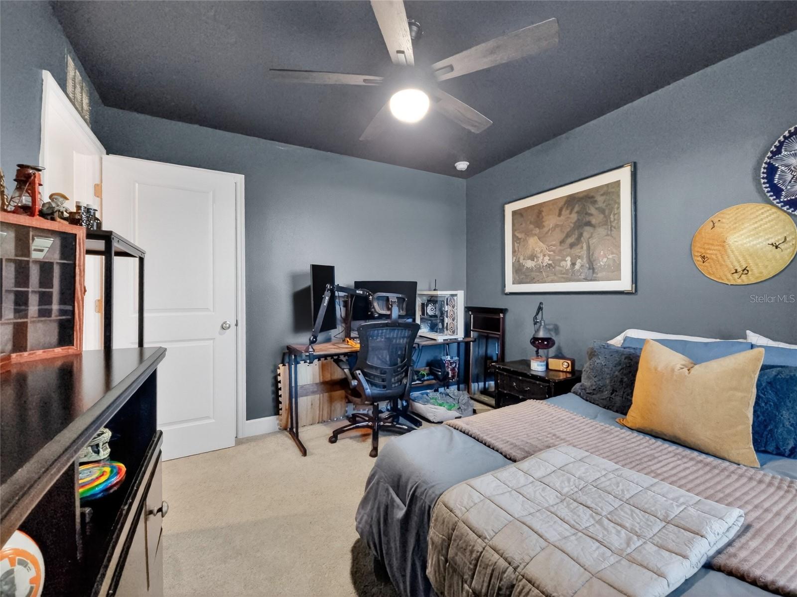 Image 27 of 46 For 11026 High Noon Trail