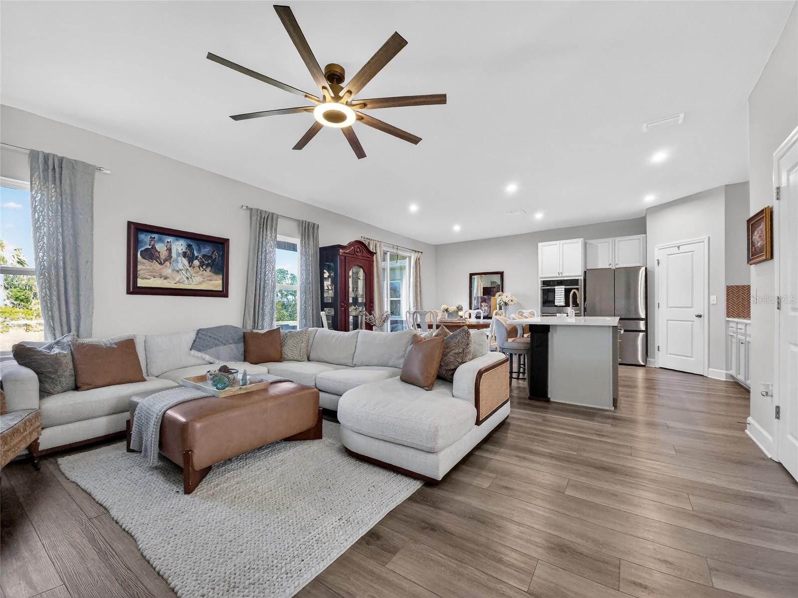 Image 5 of 46 For 11026 High Noon Trail