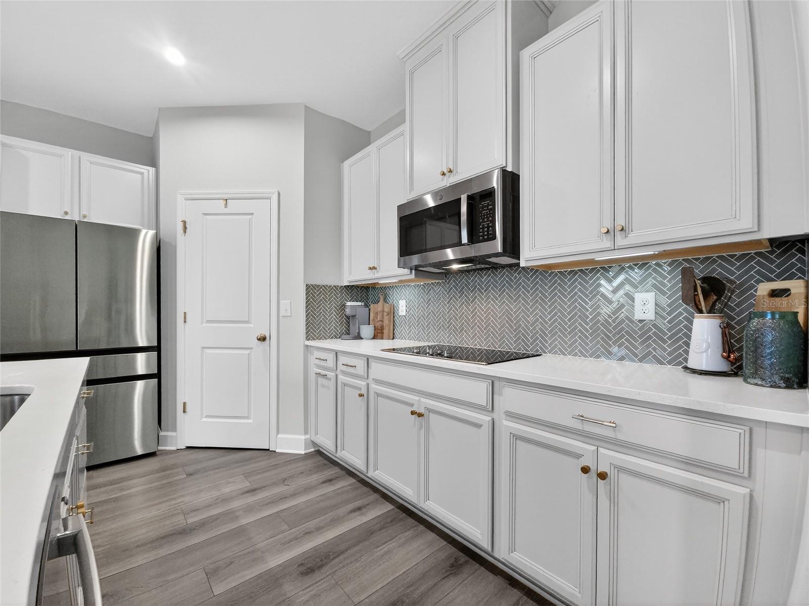 Image 9 of 46 For 11026 High Noon Trail