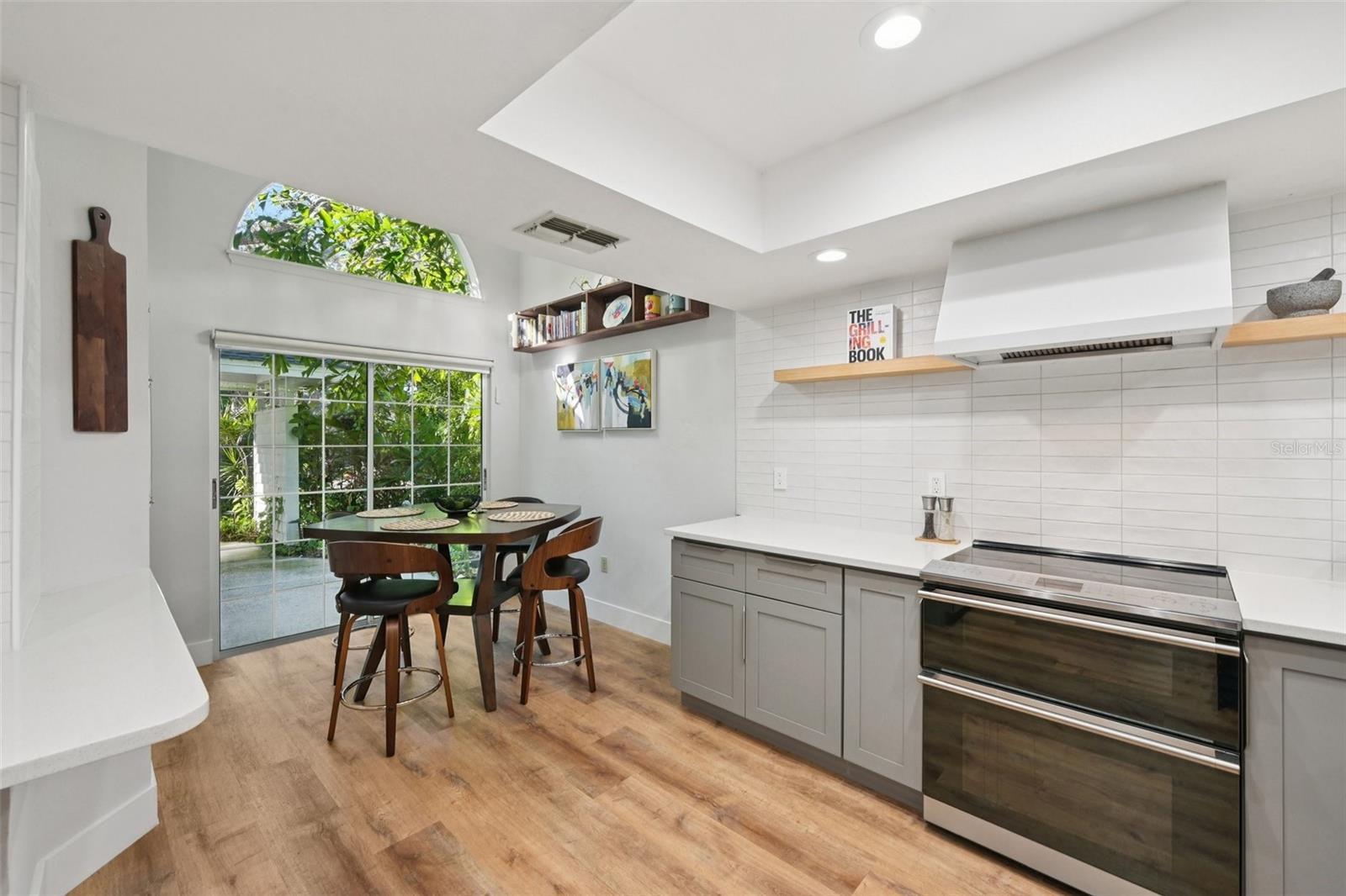 Image 17 of 40 For 6704 Arbor Oaks Drive