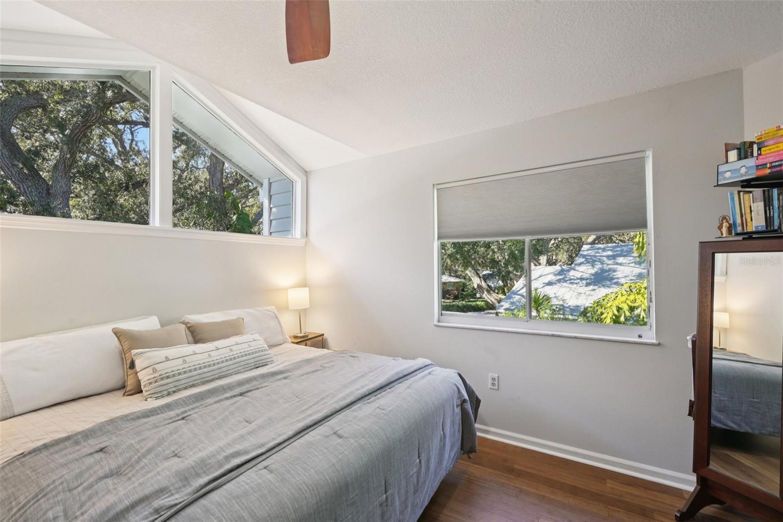 Image 32 of 40 For 6704 Arbor Oaks Drive