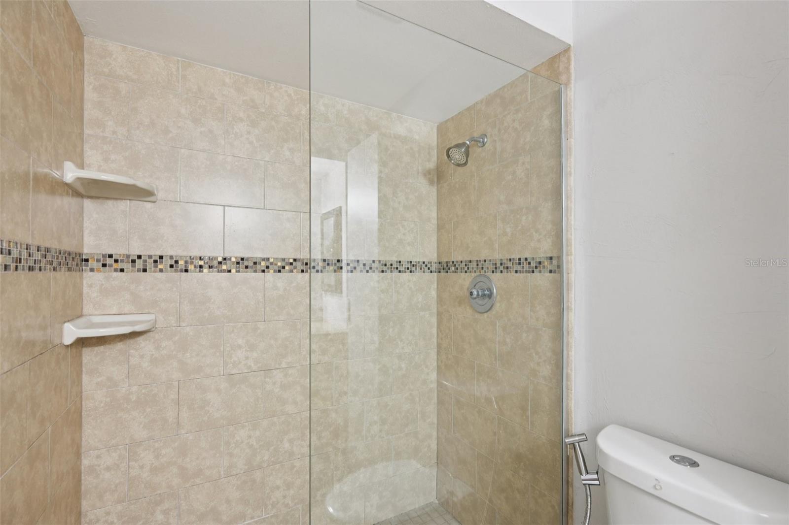 Image 34 of 40 For 6704 Arbor Oaks Drive