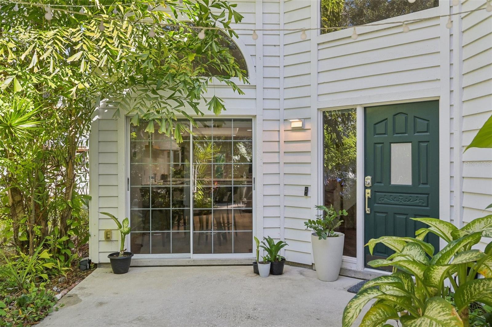 Image 5 of 40 For 6704 Arbor Oaks Drive