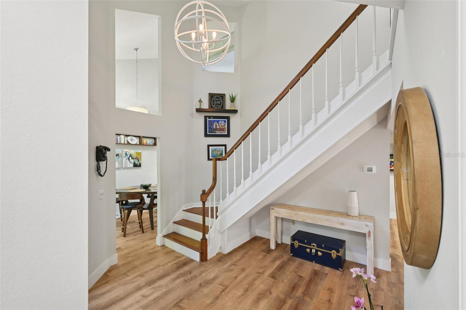 Image 6 of 40 For 6704 Arbor Oaks Drive