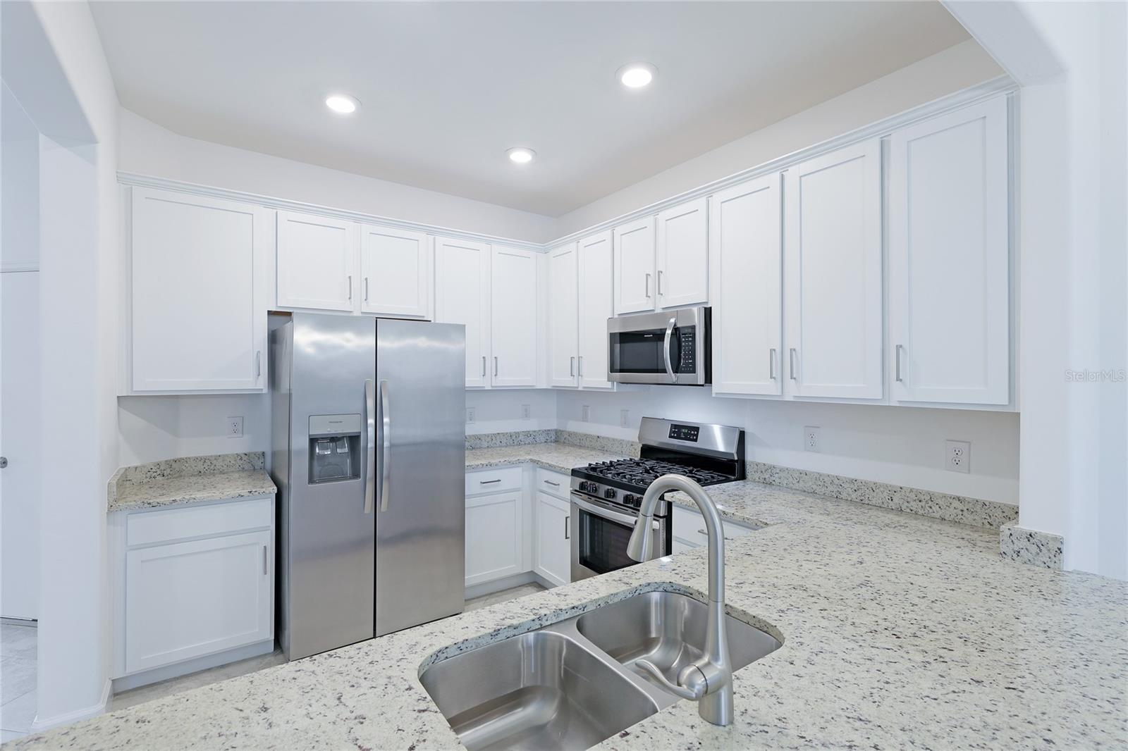 Image 13 of 40 For 15167 Lyla Terrace