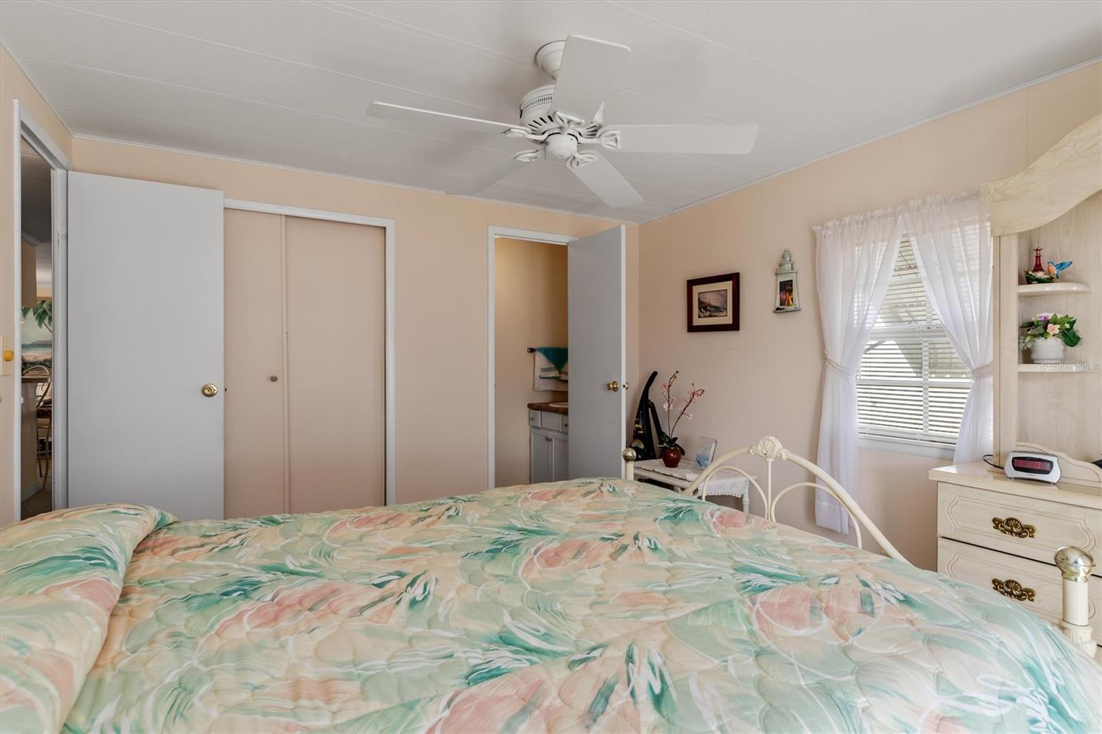 Image 19 of 36 For 1557 Blue Heron Drive