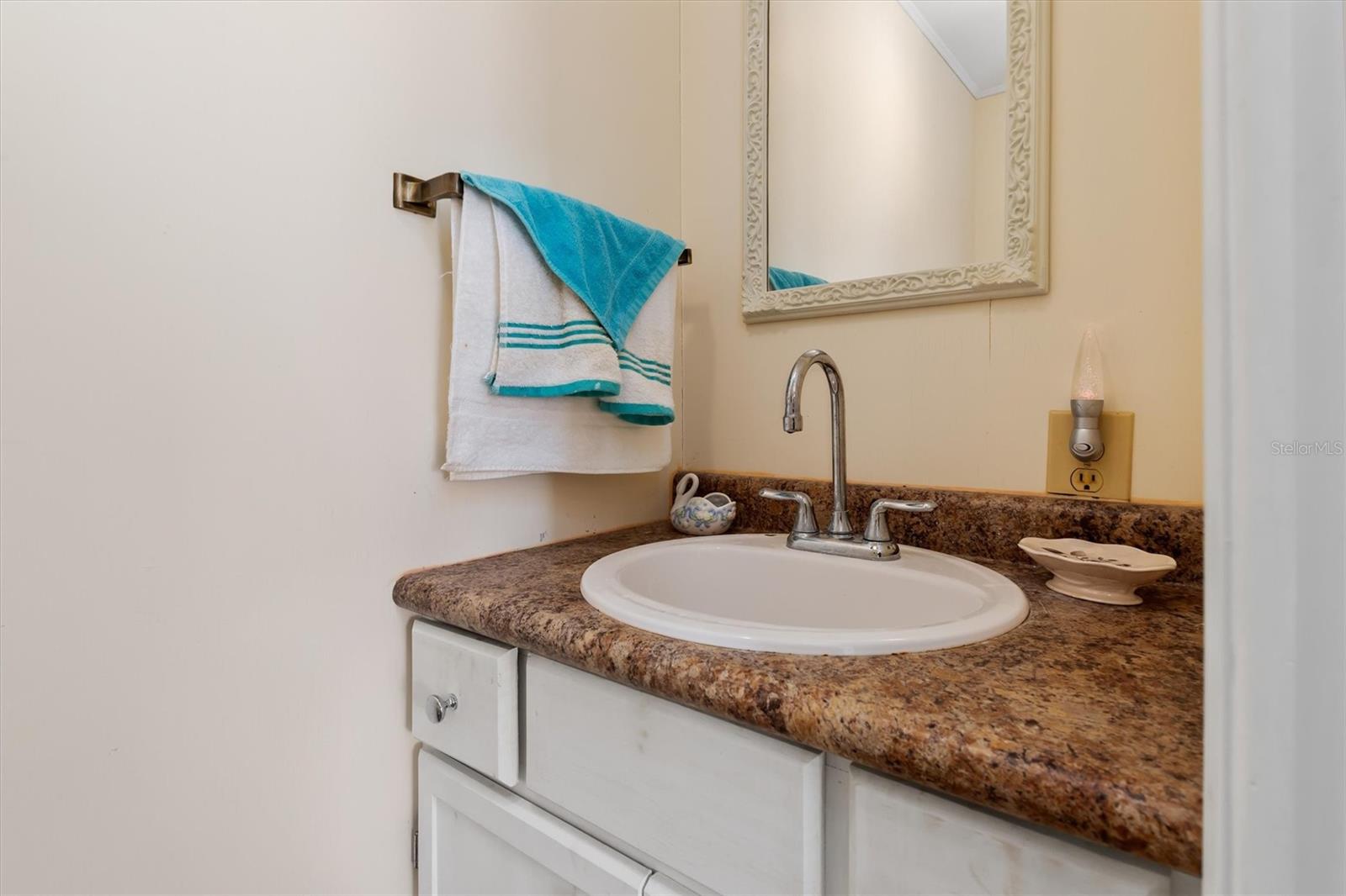 Image 20 of 36 For 1557 Blue Heron Drive