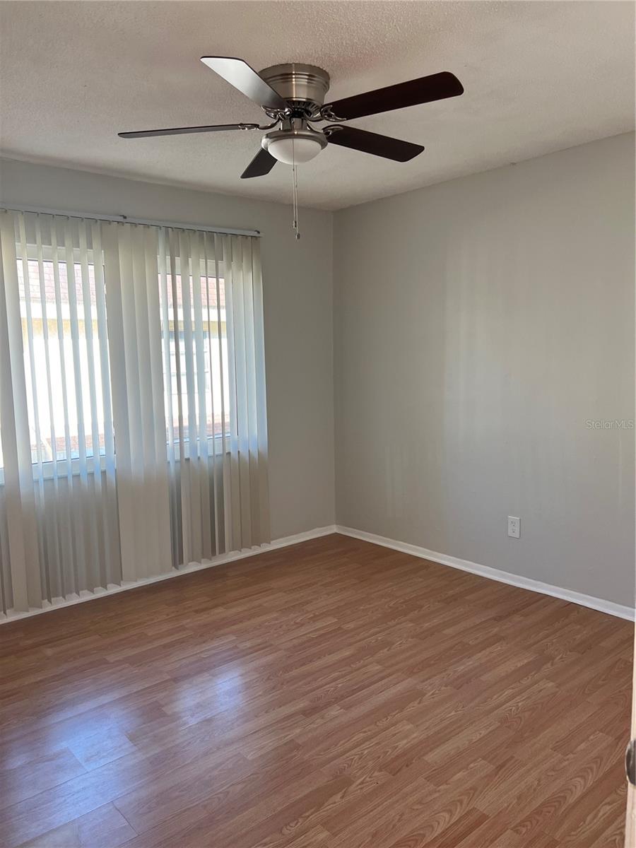 Image 12 of 24 For 309 Amherst Avenue 51