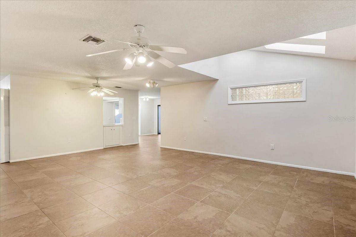 Image 12 of 40 For 3820 Glen Oaks Manor Drive