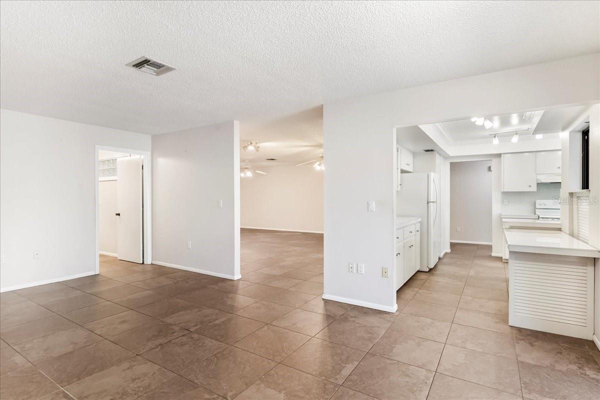 Image 21 of 40 For 3820 Glen Oaks Manor Drive