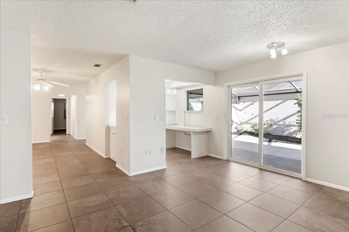 Image 23 of 40 For 3820 Glen Oaks Manor Drive